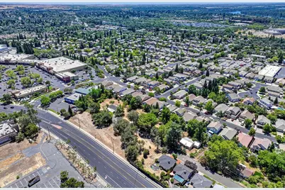 814 Comstock Drive, Folsom, CA 95630 - Photo 37