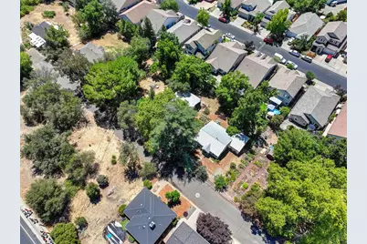 814 Comstock Drive, Folsom, CA 95630 - Photo 41