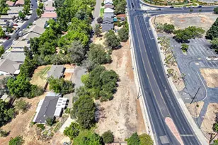 814 Comstock Dr, Folsom, CA 95630 - Photo 41