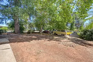 814 Comstock Dr, Folsom, CA 95630 - Photo 5