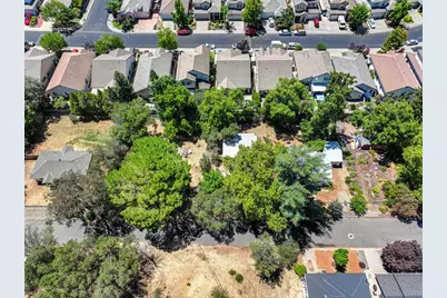 814 Comstock Drive, Folsom, CA 95630 - Photo 43