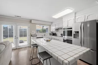2870 Smoke Tree Cir Circle, Stockton, CA 95209 - Photo 11