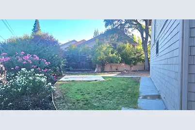 7427 Black Tree Lane, Citrus Heights, CA 95610 - Photo 9