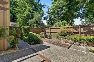 1235 Vanderbilt Way, Sacramento, CA 95825 - Photo 71