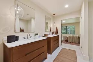 1235 Vanderbilt Way, Sacramento, CA 95825 - Photo 63