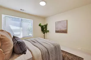 1235 Vanderbilt Way, Sacramento, CA 95825 - Photo 49