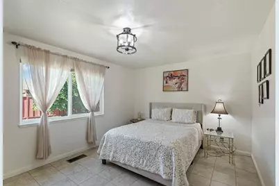 2709 Chapel Court, Modesto, CA 95355 - Photo 21