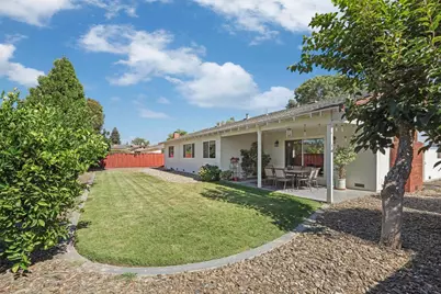 2709 Chapel Court, Modesto, CA 95355 - Photo 25