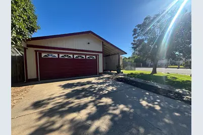9800 Crimsonwood Way, Sacramento, CA 95827 - Photo 3