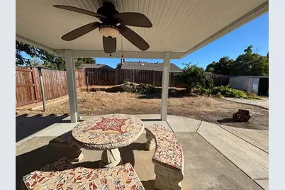 9800 Crimsonwood Way, Sacramento, CA 95827 - Photo 29
