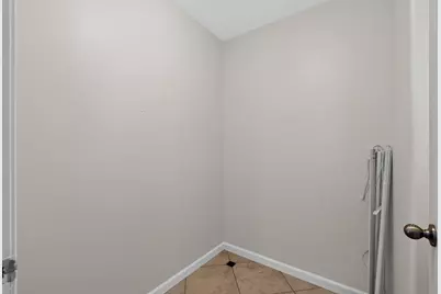 3900 E Commerce Way, Sacramento, CA 95834 - Photo 23