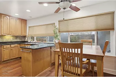 8264 Canyon Oak Dr, Citrus Heights, CA 95610 - Photo 5