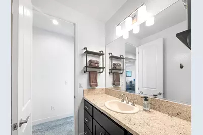 411 S Atlantica Drive, Madera, CA 93636 - Photo 33