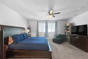 411 S Atlantica Dr, Madera, CA 93636 - Photo 35