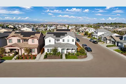 411 S Atlantica Drive, Madera, CA 93636 - Photo 7
