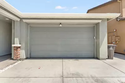 545 Chimes Street, Lathrop, CA 95330 - Photo 47