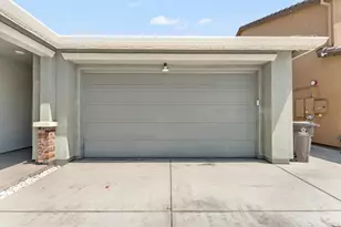 545 Chimes St, Lathrop, CA 95330 - Photo 47