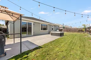 545 Chimes St, Lathrop, CA 95330 - Photo 25