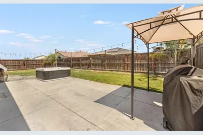 545 Chimes Street, Lathrop, CA 95330 - Photo 23