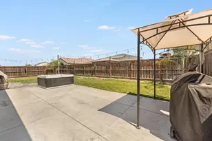 545 Chimes St, Lathrop, CA 95330 - Photo 23