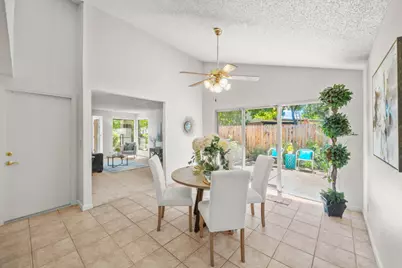 2444 Rashawn Drive, Rancho Cordova, CA 95670 - Photo 13