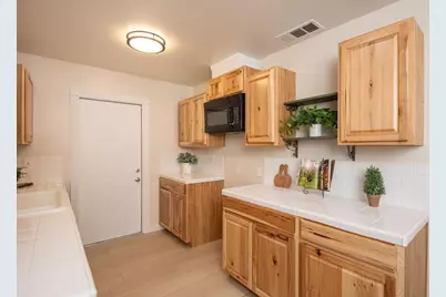 2034 Coley Avenue, Escalon, CA 95320 - Photo 13