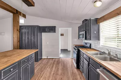 17568 Clement Avenue, Dos Palos, CA 93620 - Photo 19