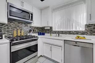 2155 Cecilia Way, Linda, CA 95901 - Photo 7