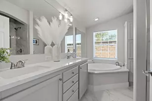 Cabo Dr, Modesto, CA 95357 - Photo 19