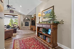 19275 Adamson Dr, Grass Valley, CA 95949 - Photo 5