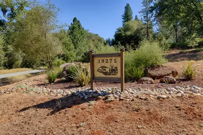 19275 Adamson Drive, Grass Valley, CA 95949 - Photo 11