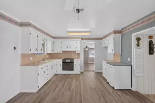 1163 Santa Lea St, Los Banos, CA 93635 - Photo 7