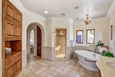 922 Shore Breeze Drive, Sacramento, CA 95831 - Photo 57