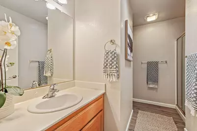 647 Village Drive, Galt, CA 95632 - Photo 15