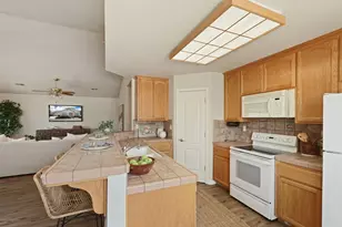 647 Village Dr, Galt, CA 95632 - Photo 7