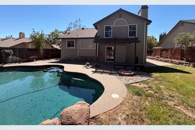 159 Bittercreek Drive, Folsom, CA 95630 - Photo 5
