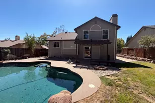 159 Bittercreek Dr, Folsom, CA 95630 - Photo 5