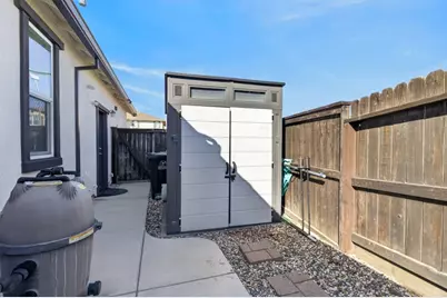 9526 Cote Dor, Elk Grove, CA 95624 - Photo 87
