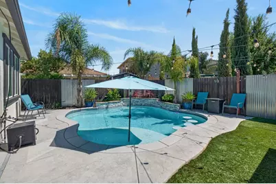 9526 Cote Dor, Elk Grove, CA 95624 - Photo 61