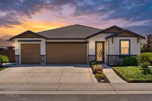 9526 Cote Dor, Elk Grove, CA 95624 - Photo 3
