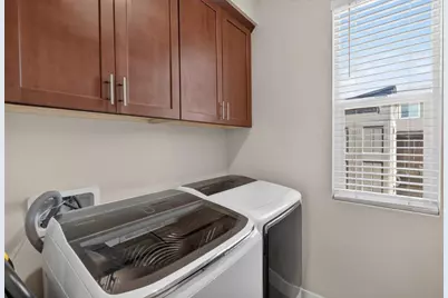 9526 Cote Dor, Elk Grove, CA 95624 - Photo 35