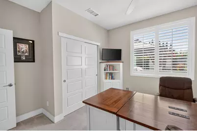 9526 Cote Dor, Elk Grove, CA 95624 - Photo 47