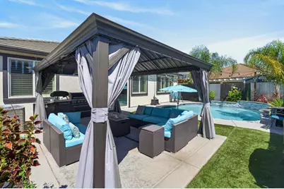 9526 Cote Dor, Elk Grove, CA 95624 - Photo 55