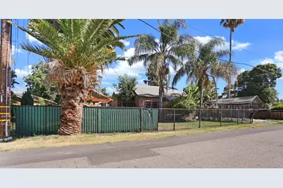 2875 Bristol Avenue, Stockton, CA 95204 - Photo 5