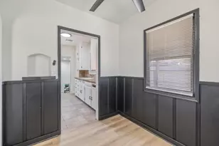 1114 N Conyer St, Visalia, CA 93291 - Photo 11