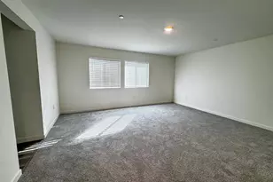 8861 Stratham Wy, Elk Grove, CA 95758 - Photo 15