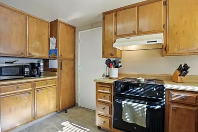 1106 Autumn Court, Stockton, CA 95210 - Photo 17