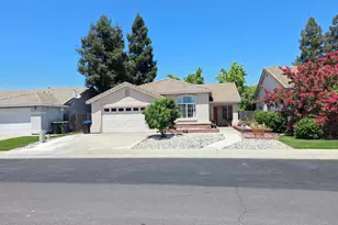 9009 Bungalow Way, Elk Grove, CA 95758 - Photo 1