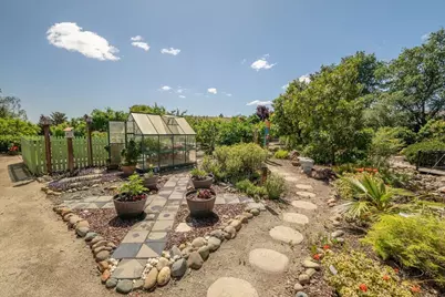 9216 Forestberry Way, El Dorado Hills, CA 95762 - Photo 35