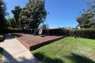 5016 Bremner Way, Sacramento, CA 95841 - Photo 17